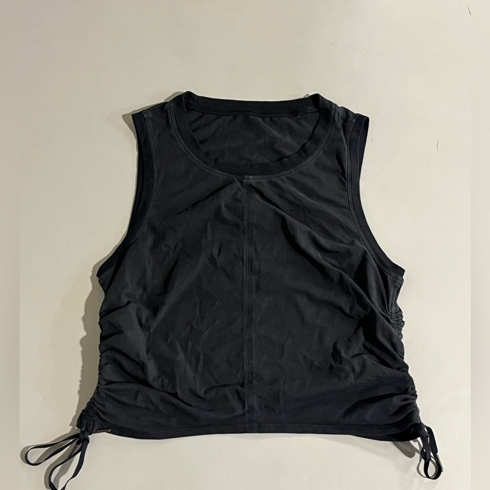 Lululemon Cinch it Up Tank Top sz 6